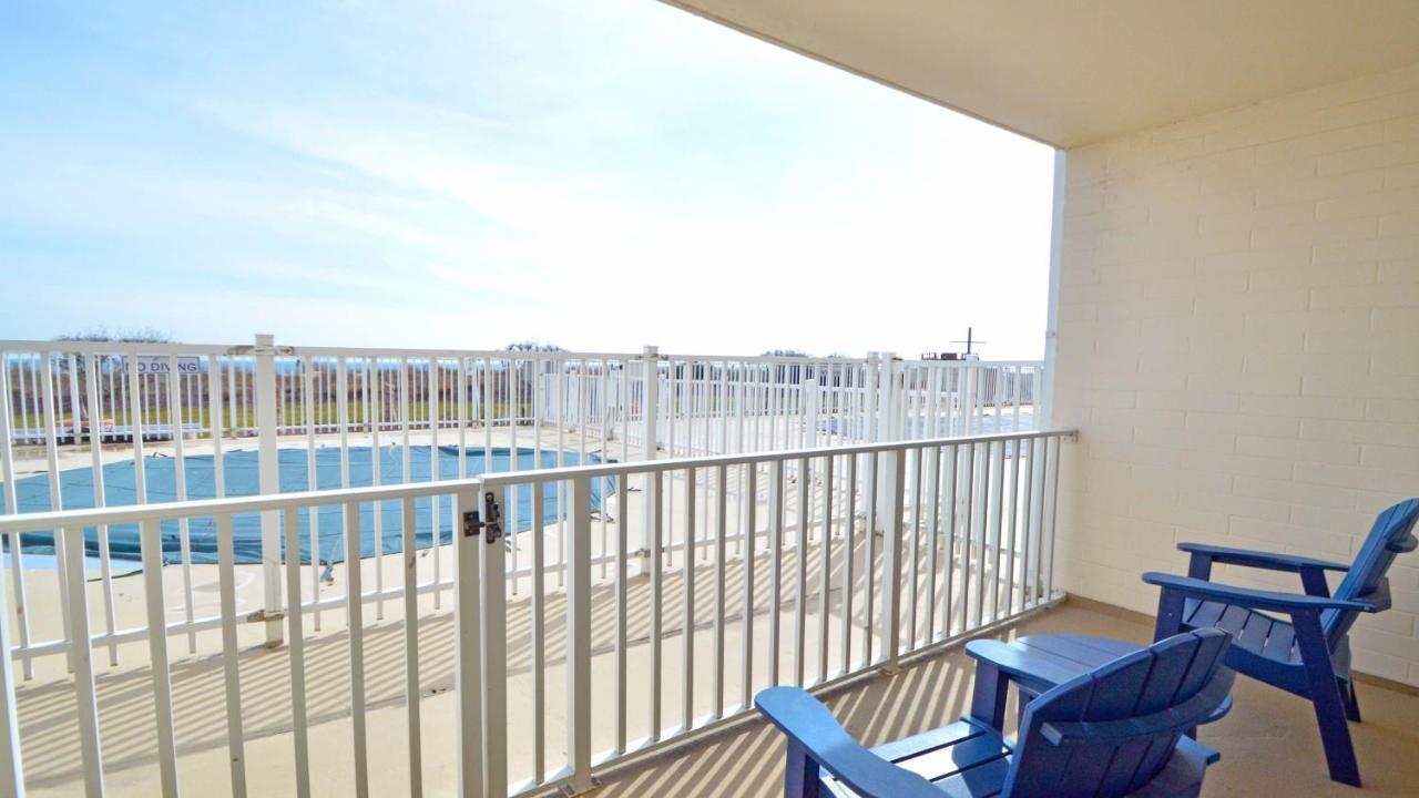 Standard Patio Room,1157498352:JPEG